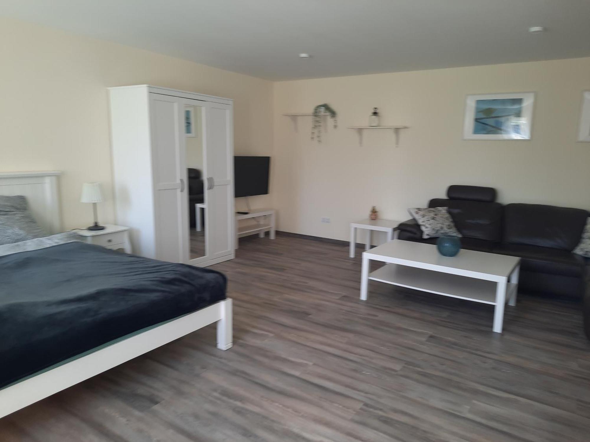 Stilvolle 2-Zimmer-Wohnung, 75Qm In Lohr Am Main Luaran gambar